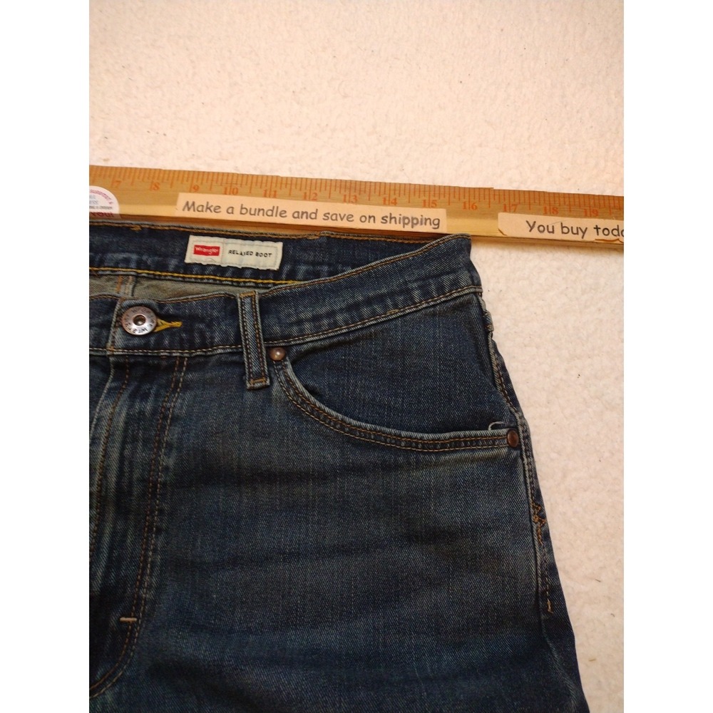 wrangler jeans relaxed boot Men W32 L34 Blue Denim - Picture 5 of 9